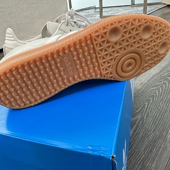 Adidas Samba Aluminum Shoes - Picture 4 of 4